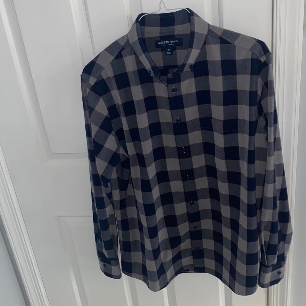 Mizzen + main button down XL trim